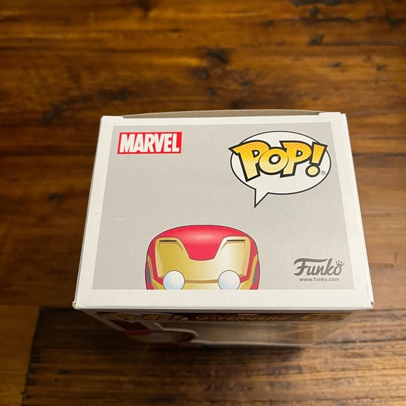Marvel Iron Man Funko Pop - Picture 5 of 6